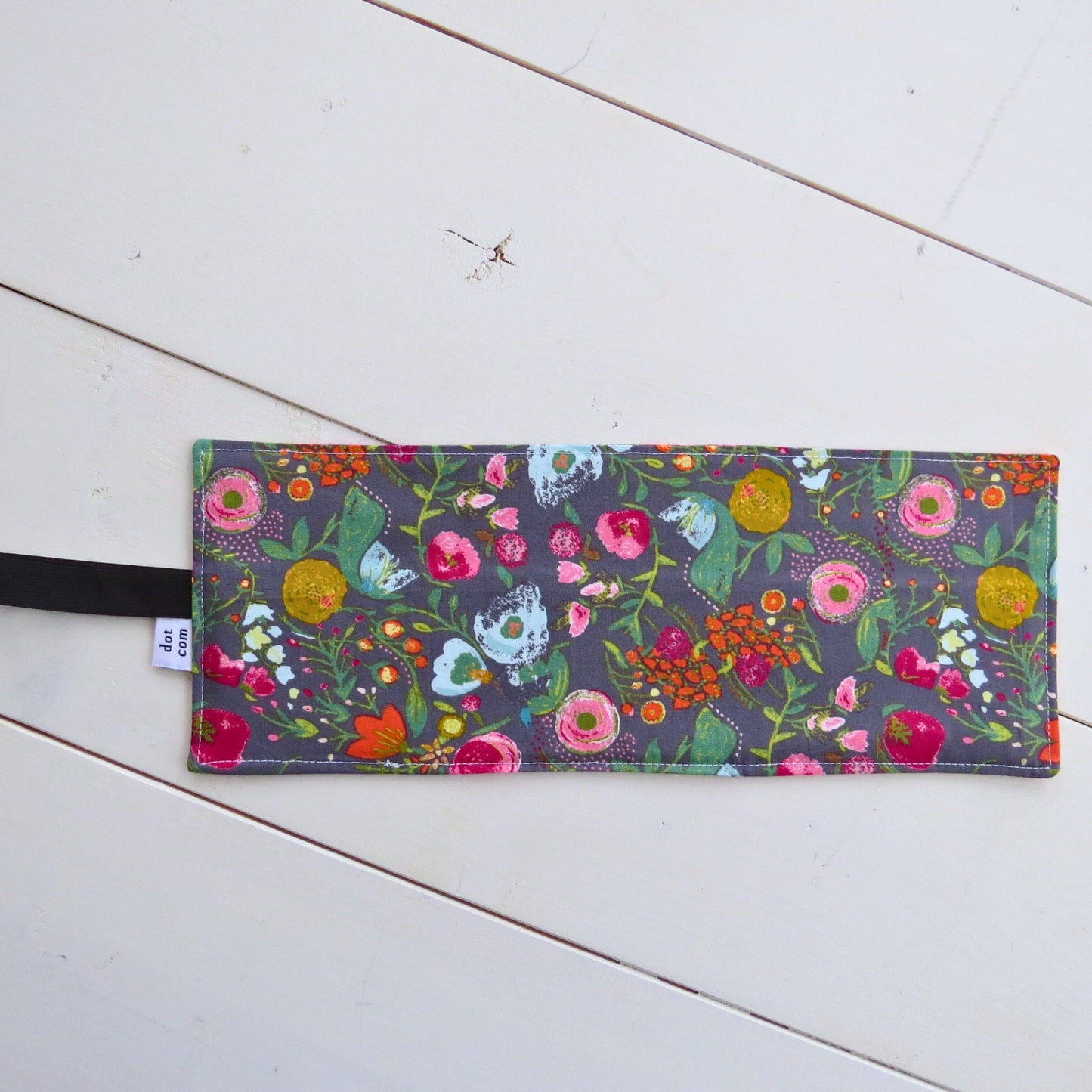 Flower Crayon Holder • Budquette Nightfall
