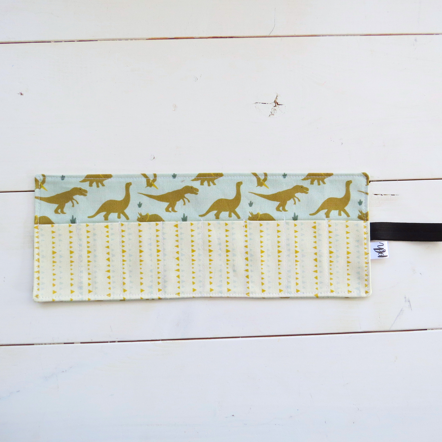 Dino Crayon Roll - Dinosaur