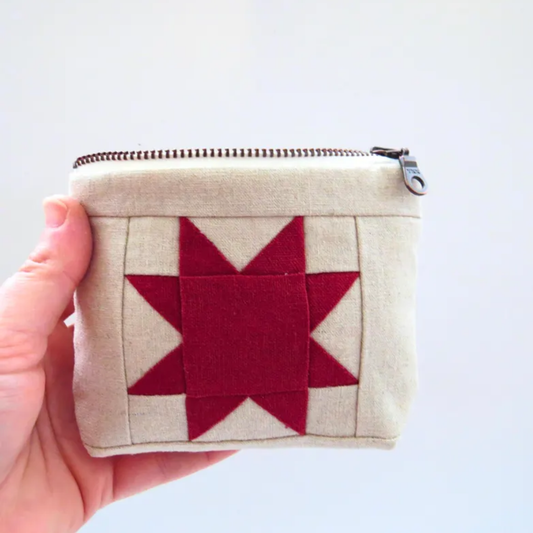 Cream Sawtooth Star Zipper Pouch • Red Star
