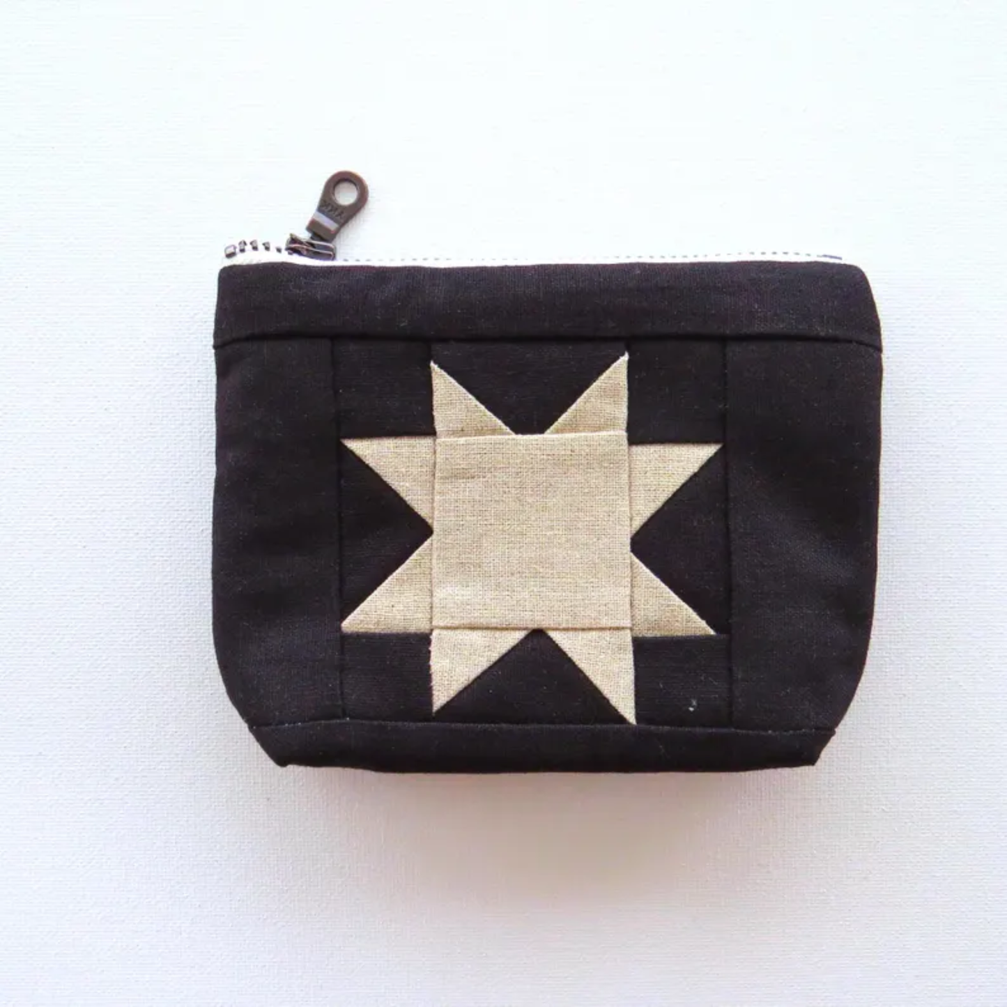 Black Sawtooth Star Zipper Pouch • Cream Star