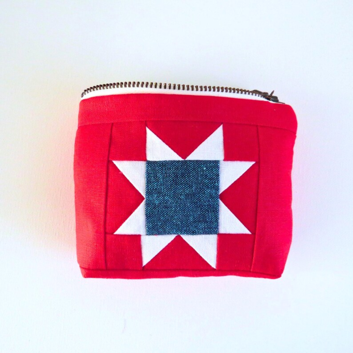 Americana Sawtooth Star Zipper Pouch