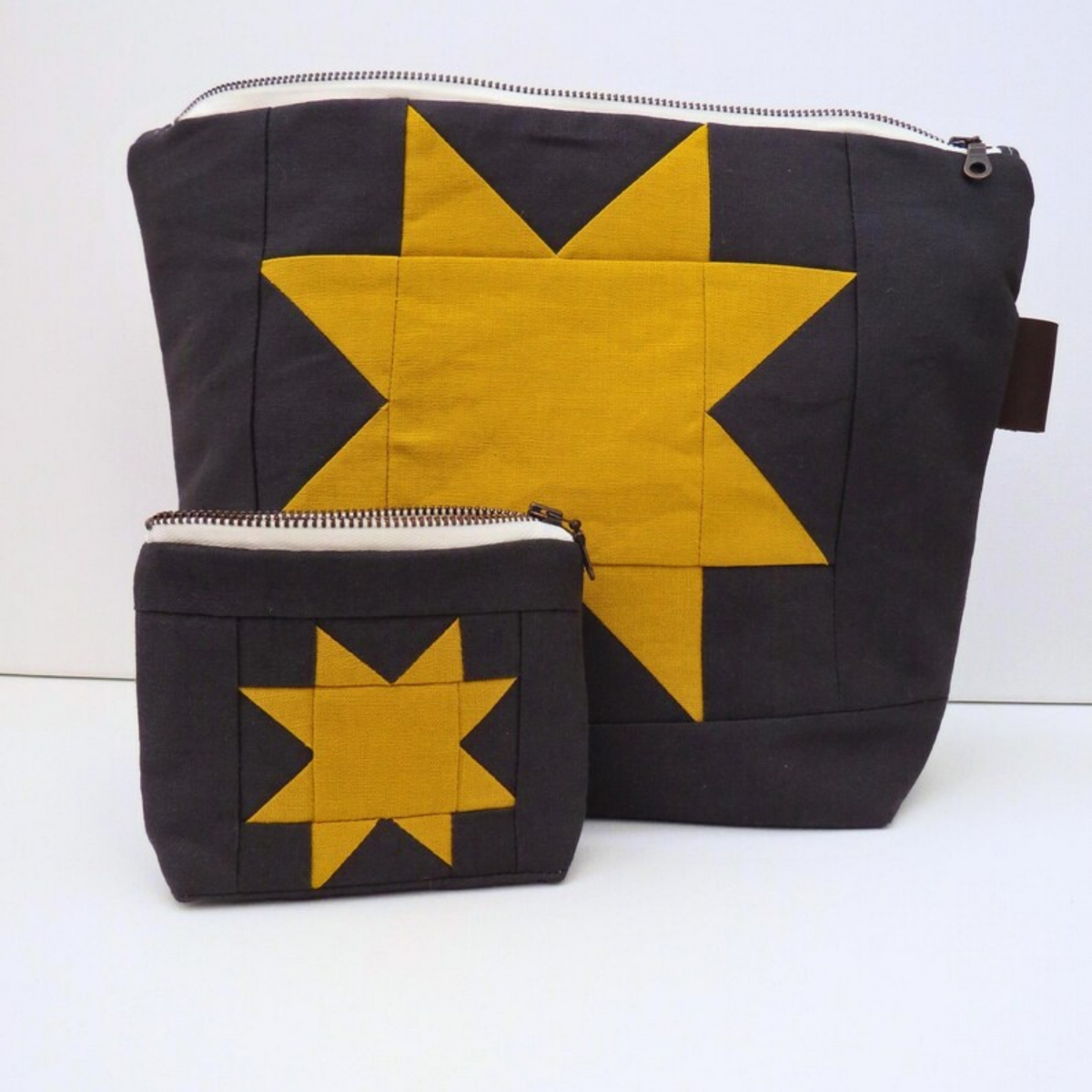 Gray Sawtooth Star Zipper Pouch • Golden Star