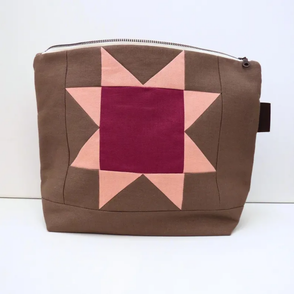 Milkcan Sawtooth Star Zipper Pouch • Pink Ombre Star